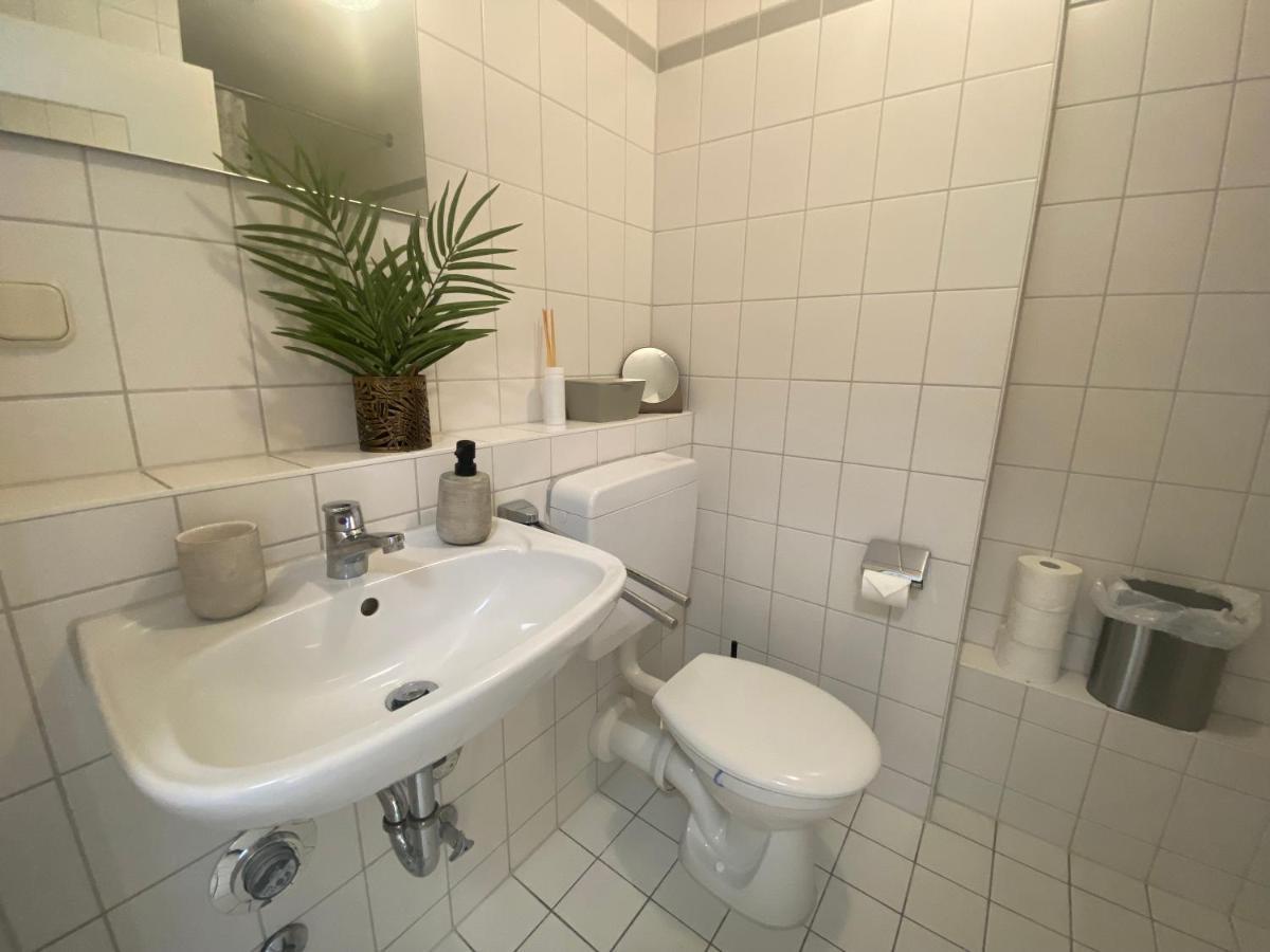Charming Apartment - Balcony - Wifi - Kitchen Magdeburg Exterior foto